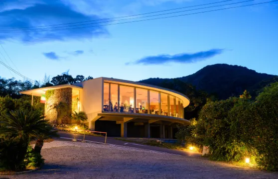 莫阿納海岸度假村酒店