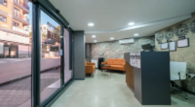 Nomad Hub Istanbul Suit Hôtels à proximité de : Centre commercial Hilltown