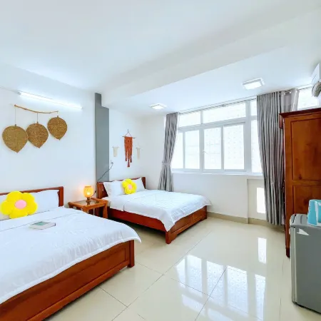 Ha Dan Hotel - Bai Sau Vung Tau Отели рядом с достопримечательностью «Храм Кита»