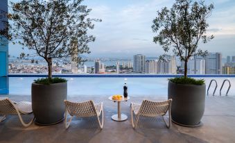 22 Macalisterz George Town By Mana-Mana