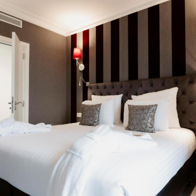 Hotel Dali Val d'Europe Tapestry Collection by Hilton Rooms