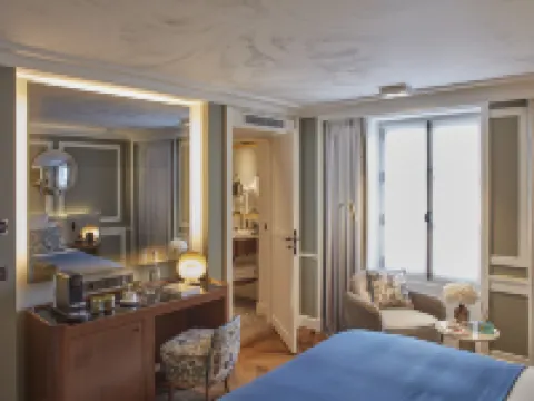 Hôtel Les Lumières - Relais & Châteaux Hotels in Versailles