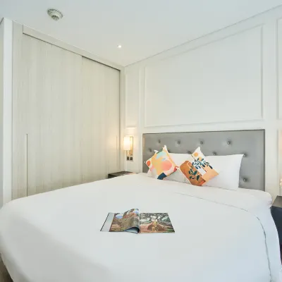 Apartment with 2 bedrooms in Golden Bay Hotels near Thuan Phuoc Field