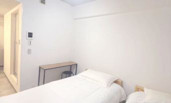 JR Shin-Osaka East Gate 65ft GAOJI INN