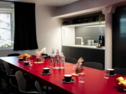 เดอะ พีเพิล ลียง โรงแรมในลียง