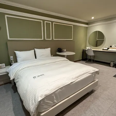 hotel 5wol Hotels in Daegu