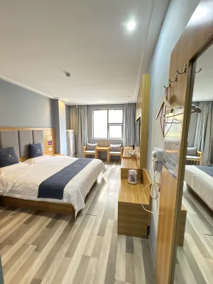 Liupanshui Heyi Hotel (Shuicheng District Shuangshui Plaza) - 2-Star