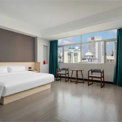 Guiguang Business Hotel Hotels near Hezhou University (West Campus)