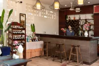 The Moon Residence & Spa - Bar