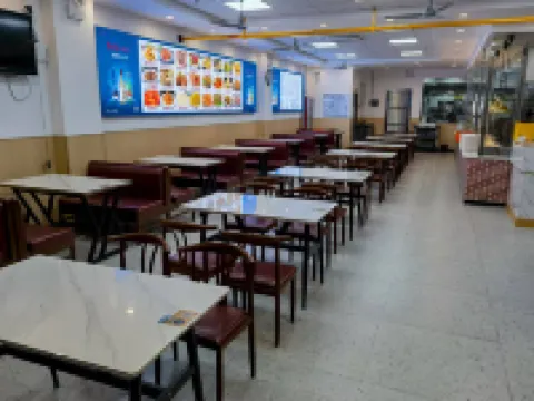 JingXiShangPing Hotel（Lize Business District Fengtai Railway Station Store）