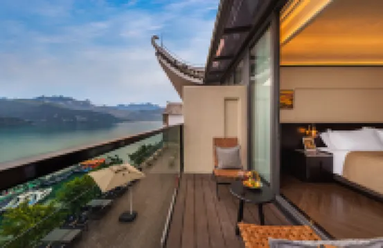 PORTAL ART  HOTEL