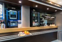 B&B Hotel Saint-Brieuc - breakfast