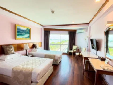 โรงแรมเวียงตาก ริเวอร์ไซด์ โรงแรมในตาก