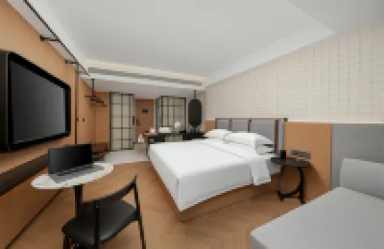 河池麗呈潮控飯店（金城江站白馬步行街店）