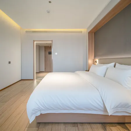 Leishen E-Sports Hotel (Anqing Tongcheng Economic Development Zone Fangyuanhui)