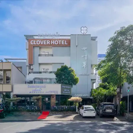 NORODOM CLOVER HOTEL Отели рядом с достопримечательностью «Русский рынок»