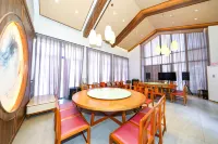 Yingde Lianzhang Shanju  Hotel