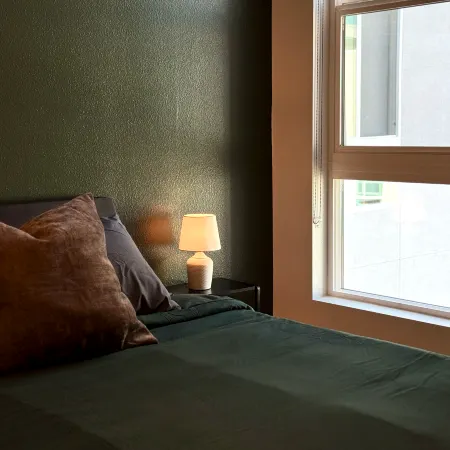 Elegant Escape 10 Min from Disneyland W/Pool & GYM