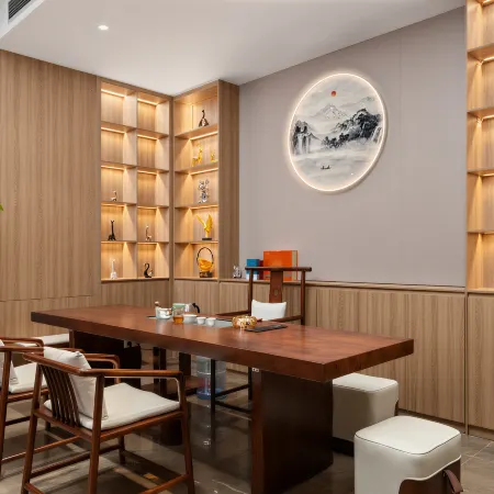 Yufeng Hotel (Daoxian People's Court Store)