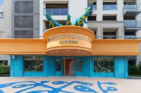 Heyuan Chunmuyuan Small Town · Dinosaur Hot Spring Hotel