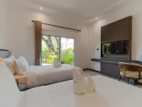 Whale Garden Hotels in Roi Et