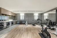 Echarm Hotel (Hechi Yizhou Municipal Center Plaza) - Fitnessstudio