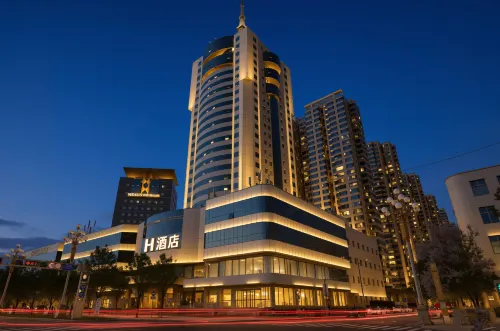 h Hotel (Taiyuan Yingze Street University of Technology) - Balcony