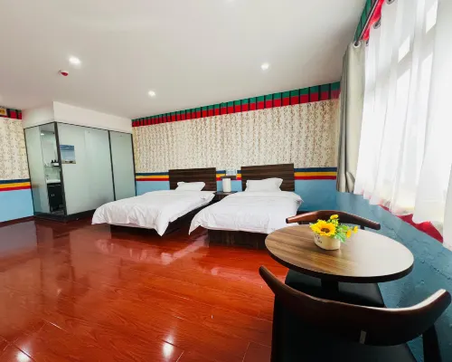 Hotel Kailash & Namunani View Hotels in Purang