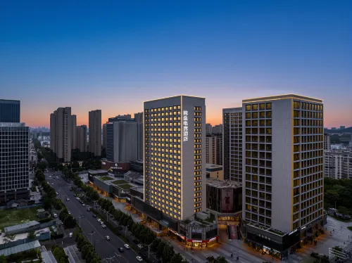 Wangyu E-Sports Hotel (Xuzhou Yunlong Wanda Plaza Medical University)