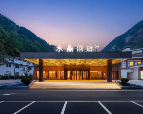 Crystal Hotel Jiuzhaigou Valley SA Hotels in Jiuzhaigou