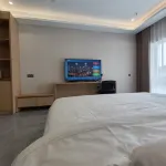 Longshanju Hotel