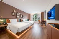 James Joyce Coffetel Hotel (Ordos Kangbashi District Music Fountain Square) - balcony