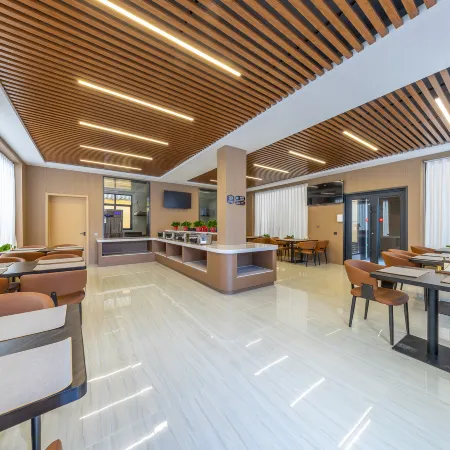 Jinlan Hotel (Longnan Tanchang)