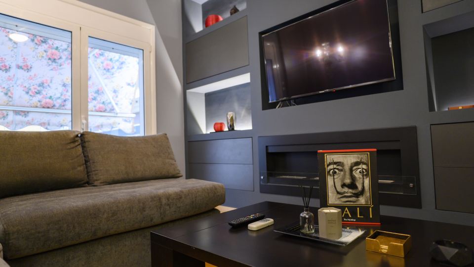 Metropolitan prestigious 2 bedroom luxury