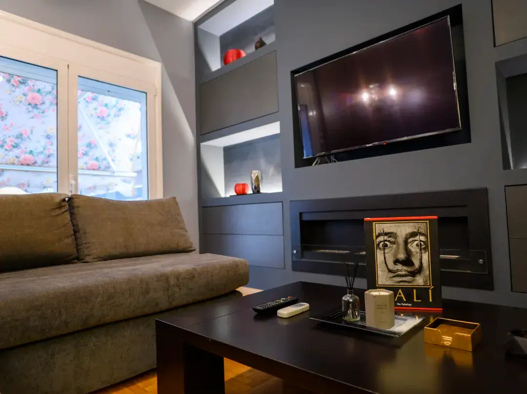 Metropolitan Prestigious 2 Bedroom Luxury - Eubée
