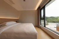 Floral Hotel·Jiangnan Hotel (Entrance of Southern Anhui Sichuan Line)