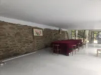 Longfenglou Homestay
