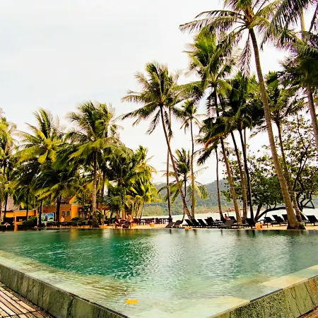 Luxury Beachfront SeaView Apartment