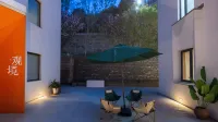 Floral Hotel· Read Mountains & Sea (Gumoling Health Theme Park Branch)