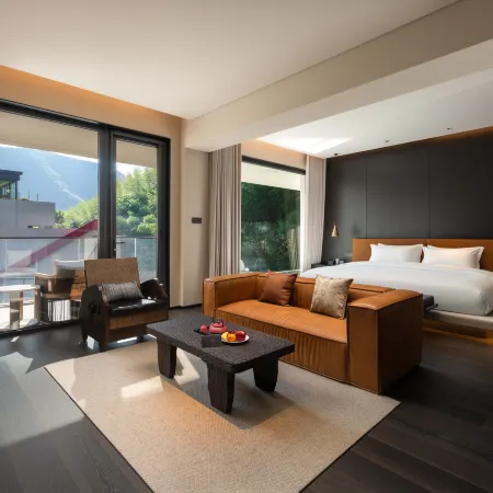 Deqing Anhe Wenlan Vacation Apartment