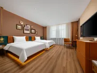 James Joyce Coffetel Hotel (Hulunbuir College Hailar Airport) - 주차장