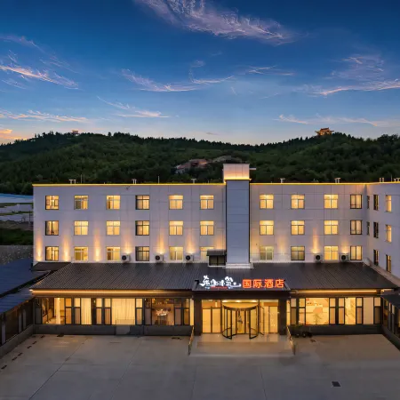 Dongshan Xiaozhu Hotel