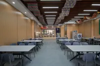 Jinze Hotel (Xinyuan County People's Square) - New