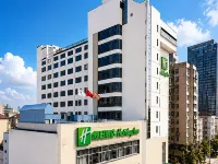 Holiday Inn SHANGHAI HONGQIAO CENTRAL by IHG（Loushanguan Road Metro Station Branch） Hotels near Changning