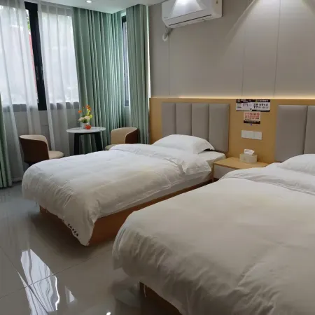 Baili Dujuan Huayiju Homestay