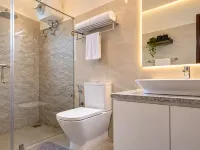 Lake Villas Premium Kandy Hotels near Galmaduwa Temple