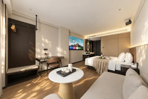 Nanchao · Huating Light Residence (Shantou MixC Longyan South Road Food Street) - Ocean View