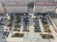 Tianji Hotel - parking