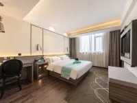 โรงแรมและเรสซิเดนซ์เลฟต์แบงก์ (ไท่ซิง ว่านต๋า อู๋เยว่พลาซ่า) - 3 ดาว