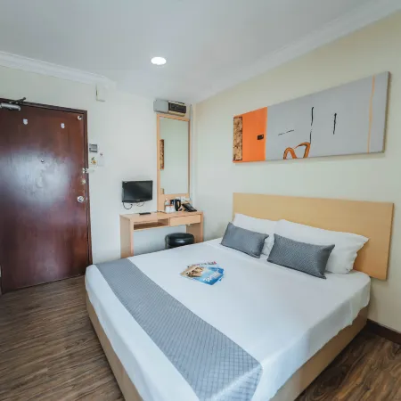 Hotel 81 Joy Отели рядом с достопримечательностью «Станция MRT Aljunied »